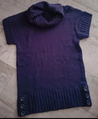 Jersey Morado Cuello Alto Manga Corta
