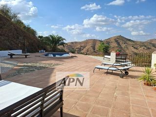 Chalet en venta en Álora