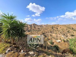 Chalet en venta en Álora