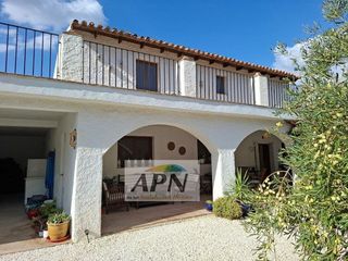 Chalet en venta en Álora