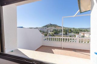 Casa adosada en venta en Alcalá la Real