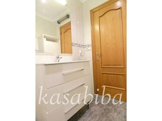 Casa adosada en venta en El Molí en Torrent