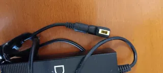 Cargador DCU TECNOLOGIC Cable Ordenador