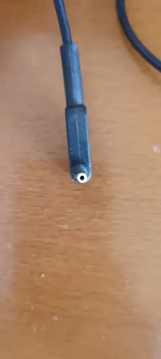 Cargador DCU TECNOLOGIC Cable Ordenador