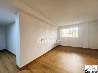 Oficina en venta en San José - Varela en Cádiz