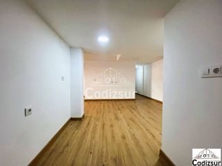Oficina en venta en San José - Varela en Cádiz