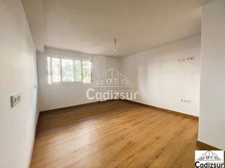 Oficina en venta en San José - Varela en Cádiz