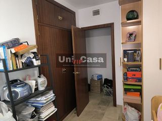 Piso en venta en Santa Rosa - Valdeolleros en Córdoba