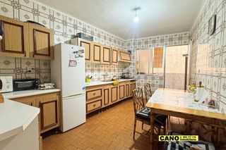 Piso en venta en Centro en Almería