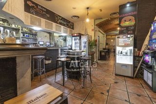 Local comercial en venta en Ensanche en Alcalá de Henares