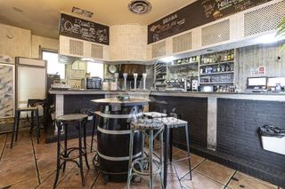 Local comercial en venta en Ensanche en Alcalá de Henares