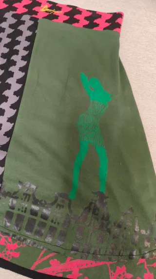 Falda Desigual Estampada