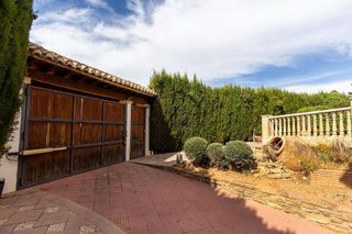 Chalet en venta en Padul