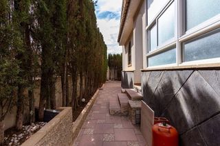 Chalet en venta en Padul