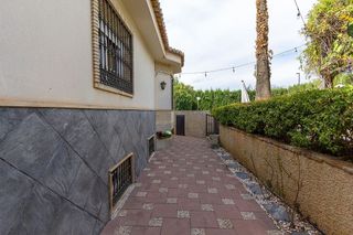 Chalet en venta en Padul