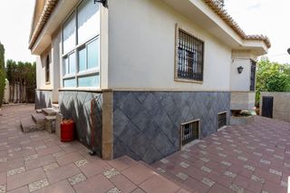 Chalet en venta en Padul