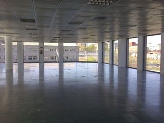 Oficina en alquiler en Simancas en Madrid