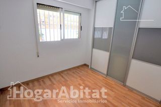 Piso en venta en L´Illa perduda en Valencia