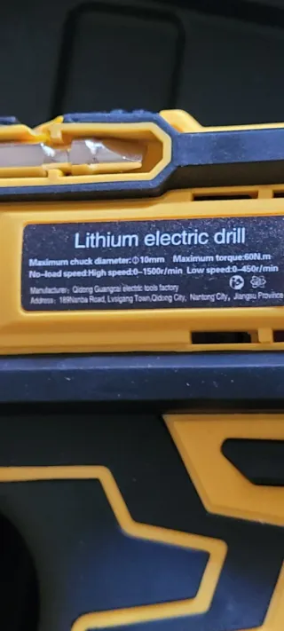 Taladro Percutor Suby con 2 Baterías y Maletín