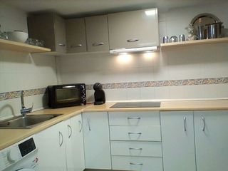 Local comercial en venta en Este en Castellón de la Plana