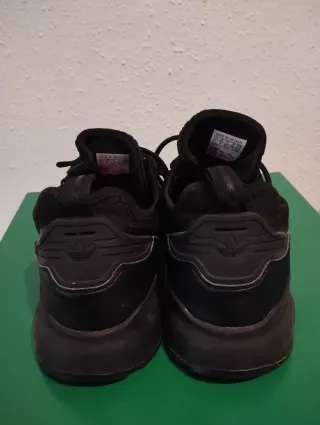 Zapatillas deportivas Adidas negras