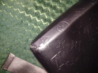 Bandolera Louis Vuitton Negra