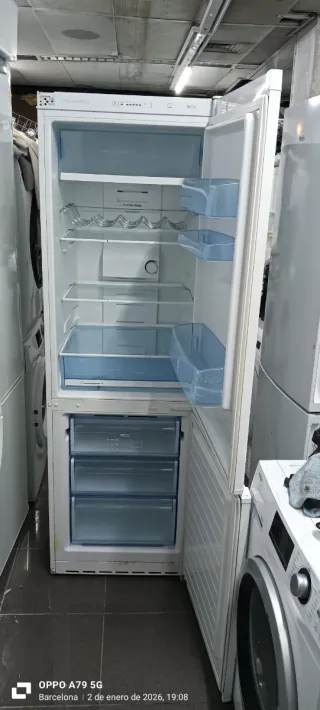 NEVERA COMBI BALAY NO FROST ENERGÍA A+