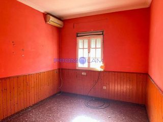 Casa adosada en venta en Coria del Río