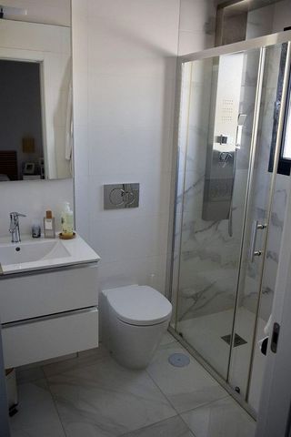 Chalet en venta en Carolinas Bajas en Alicante