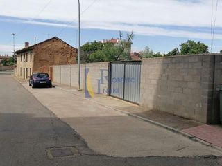 Terreno en venta en Valencia de Don Juan