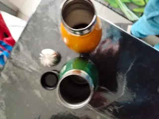 2 Garrafas 0,5L com Desenhos