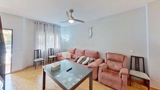 Casa adosada en venta en Alameda