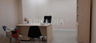 Local comercial en venta en Santa Cruz - Industria - Polígono Campollano en Albacete