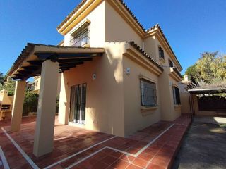 Chalet en alquiler en Vistahermosa - Fuentebravía en Puerto de Santa María (El)