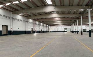 Nave industrial en alquiler en Juan de la Cierva en Getafe