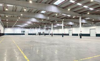 Nave industrial en alquiler en Juan de la Cierva en Getafe