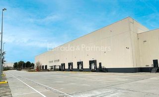 Nave industrial en alquiler en Juan de la Cierva en Getafe