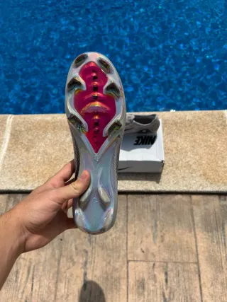 Nike Mercurial Talla 43 EU