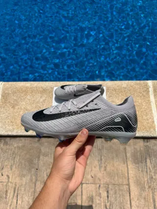 Nike Mercurial Talla 43 EU