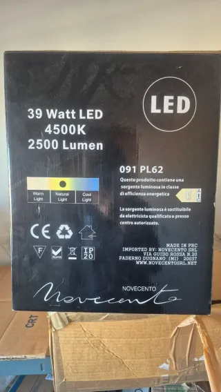 Lampadario moderno design curvo