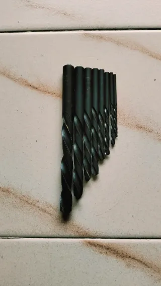 Juego de 8 brocas para metal