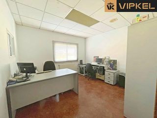 Nave industrial en venta en Poio