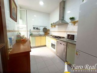 Piso en venta en V Centenario-Piletas-Capuchinos en Sanlúcar de Barrameda
