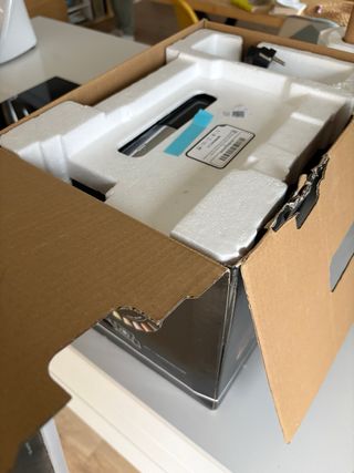 Cafetera Nespresso Lattissima Touch Negra