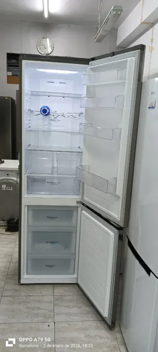 Nevera Combi LG Acero Inoxidable NO FROST A+