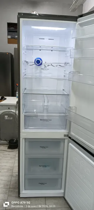 Nevera Combi LG Acero Inoxidable NO FROST A+