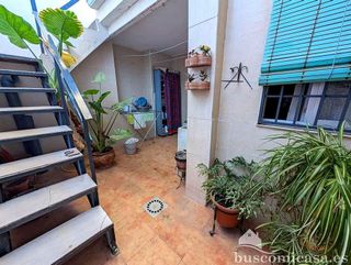 Chalet en venta en Linares