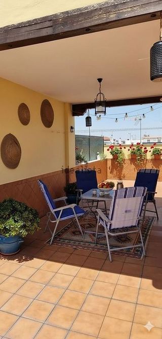 Casa adosada en venta en Centro - Doña Mercedes en Dos Hermanas