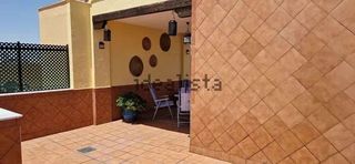 Casa adosada en venta en Centro - Doña Mercedes en Dos Hermanas