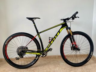 Bicicleta Scott Scale 900 WC
